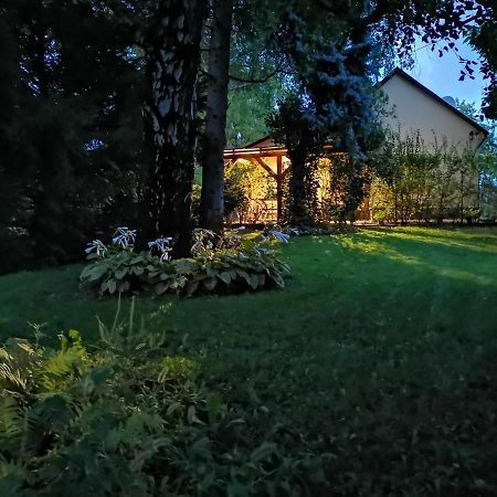 Szent Erzsebet Apartmanhaz Kecskemét Exteriör bild