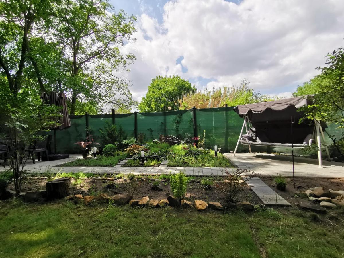 Szent Erzsebet Apartmanhaz Kecskemét Exteriör bild