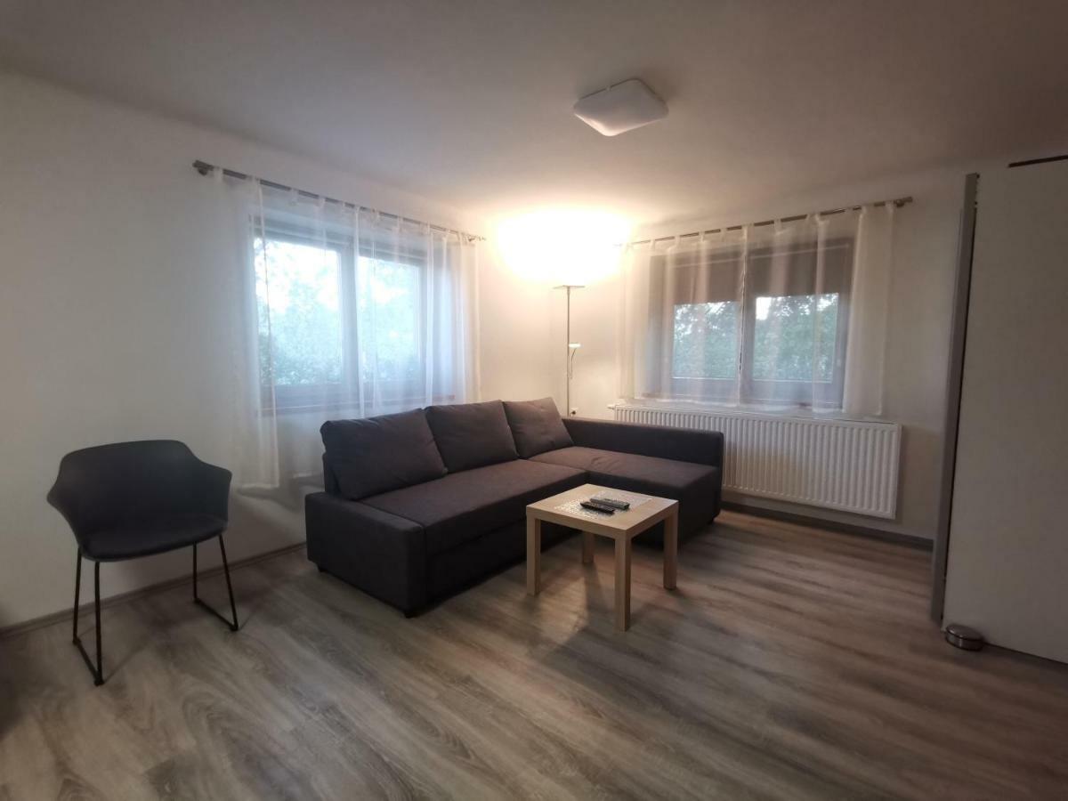 Szent Erzsebet Apartmanhaz Kecskemét Exteriör bild